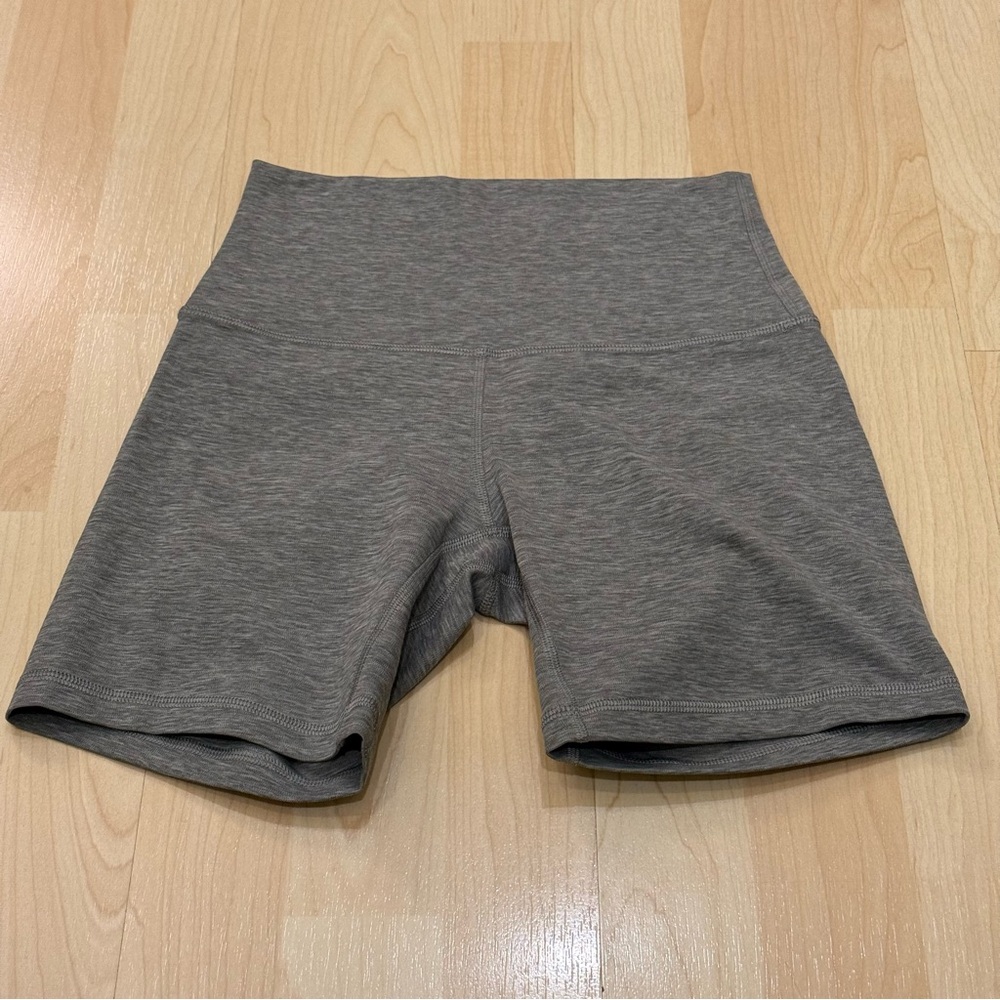 Lululemon Align HR Shorts (6”)